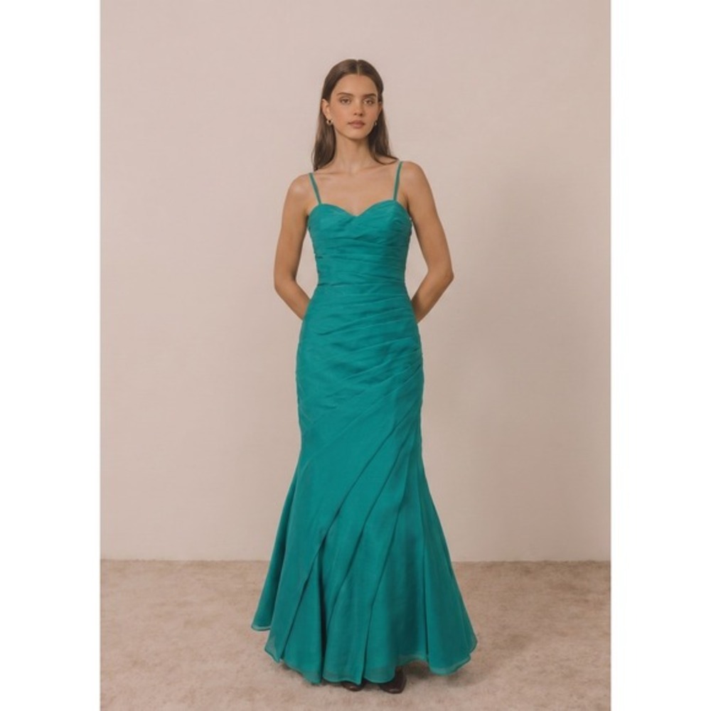 NWT Terani Couture Emerald 1522E0487A Pleated Gown Size 2 Mermaid Formal Prom